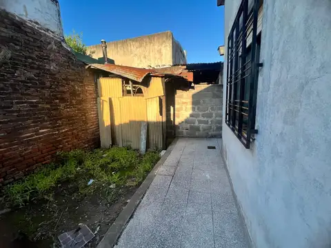 Caseros Casa de 3 Ambientes en Propiedad Horizontal Al Fondo F: 10320