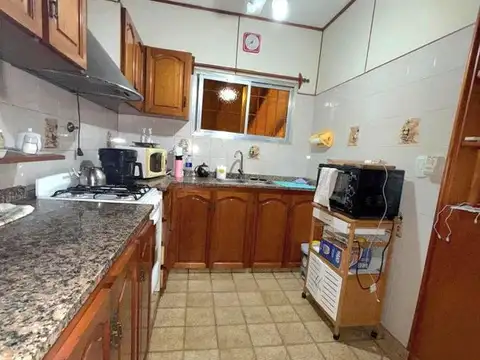 Depto Tipo Casa 3 ambientes con 1 baño