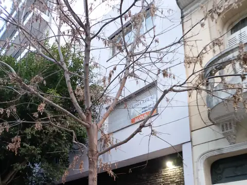 Depto Tipo Casa en Alquiler de 3 ambientes