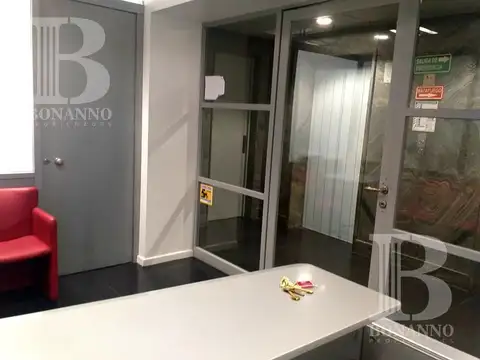 Oficina en Venta al Norte