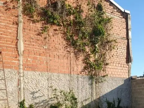 Av. 147 6400