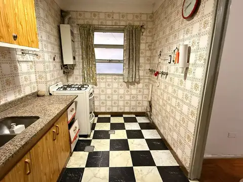 Departamento 4 ambientes con 2 baños