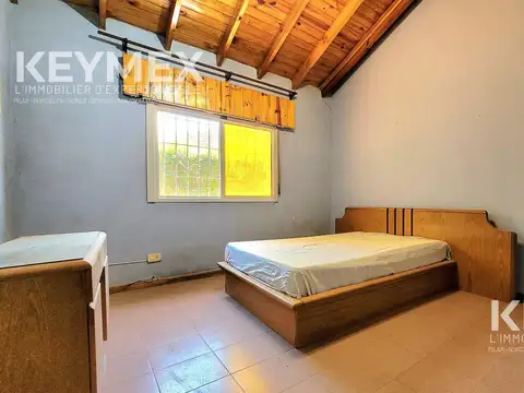 Casa en Venta con 1 cochera