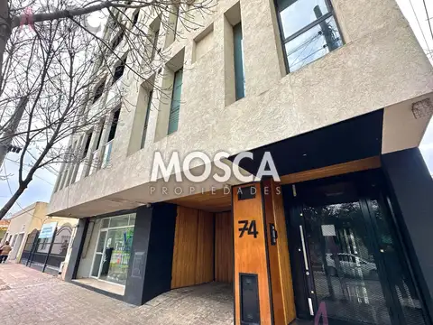 VENDO DEPARTAMENTO CON TERRAZA MORENO CENTRO