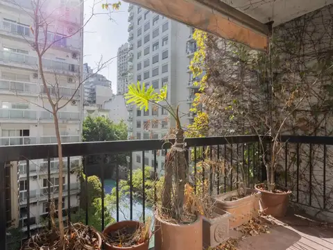 Billinghurst 2500, Piso 5