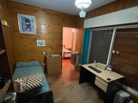 Casa en Venta en Berazategui, USD 260.000