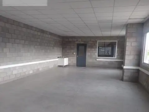 Galpon en Alquiler A Estrenar
