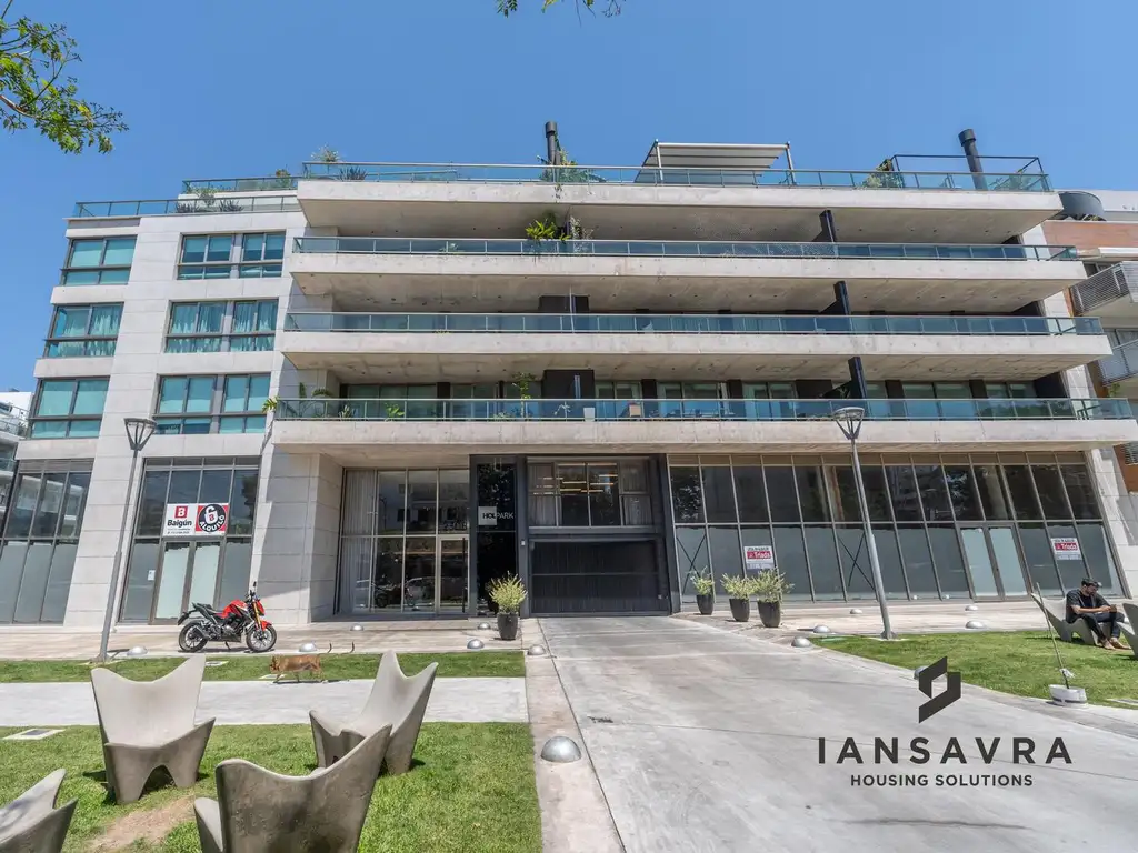 Holmberg 2300, Villa Urquiza