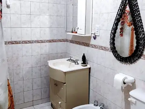 Casa 3 ambientes con 1 baño