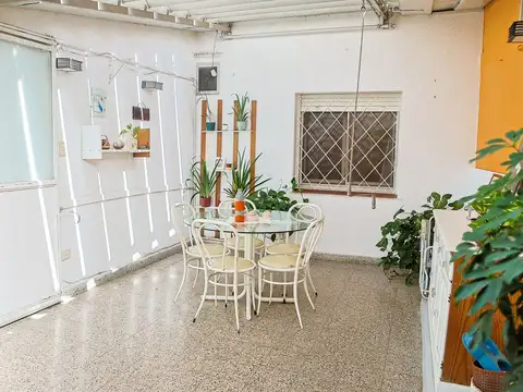 Depto Tipo Casa en Venta 56 años
