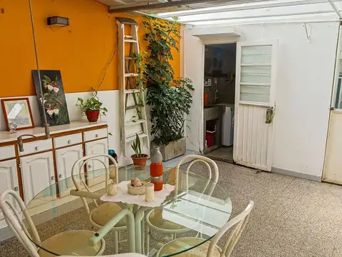 Venta departamento con jardín en Nuñez