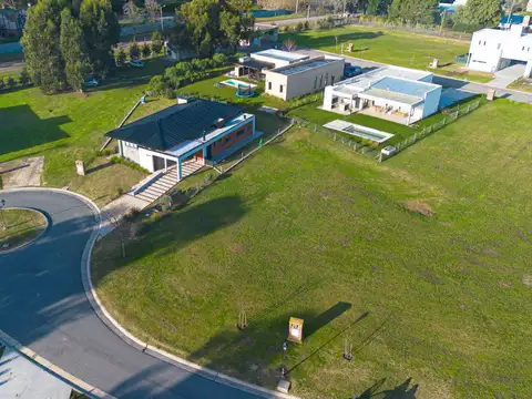 Lote premium en Arenas Chico. 