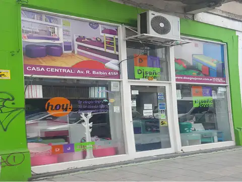 Colegiales - Alquiler Local Doble Altura - Frente vidriado 6 m - Zona comercial de alto transito !!!