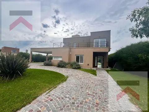 Casa en Haras Santa Maria Barrio El Molino