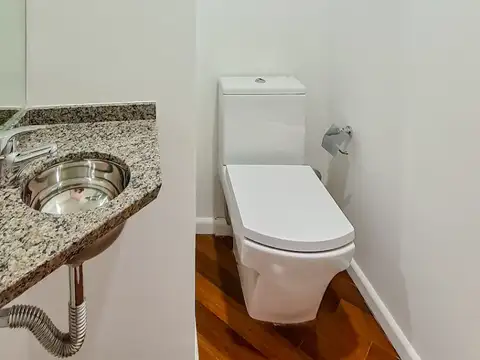 Departamento en Alquiler con 1 cocheras