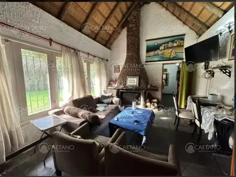 Casa 7 ambientes con 3 baños
