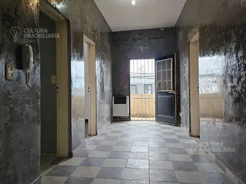 Depto Tipo Casa en Alquiler en El Palomar, $ 900.000