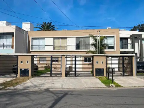 DUPLEX EN ALQUILER:: 3 AMBIENTES :: ITUZAINGO