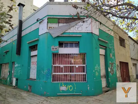 Terreno en Venta 15  mts Fondo