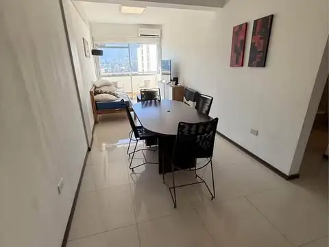 Departamento en Alquiler con 1 cocheras
