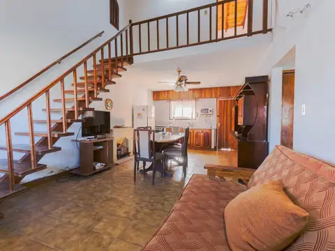 VENTA CASA MAS DPTO EN BLOCK SANTA CLARA DEL MAR