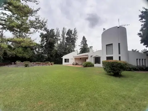 Golfer's Country Club