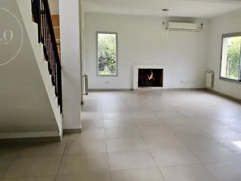Casa en Venta 5 Ambientes en Barrio nautico Santa Catalina