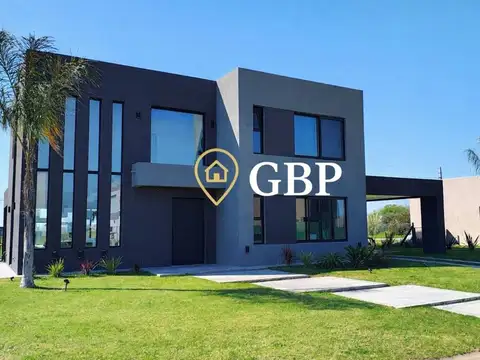 Casa en venta en Canning Barrio La Alameda