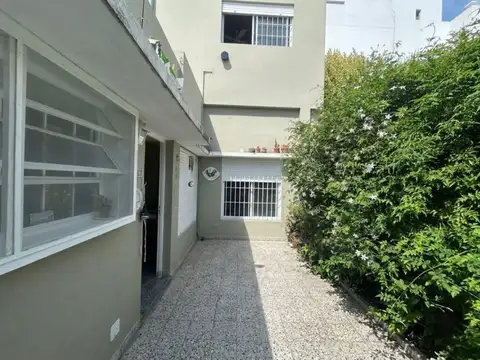 Depto Tipo Casa en Venta en La Plata, USD 72.000