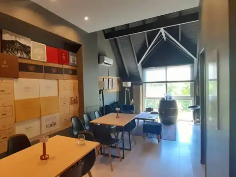 Oficina en Centro Comercial Santa Barbara - Corredor Bancalari