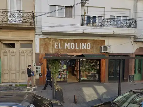 Local 60 m2 frente a mts Av 9 de julio Lanús Este
