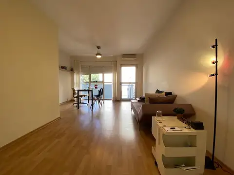 ALQUILER Hermosa oficina o departamento consultorio · Apto profesional · La mejor zona!