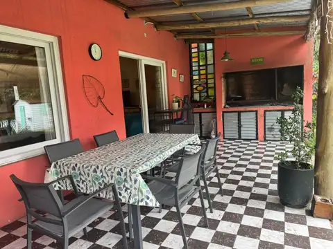 APTO CREDITO - Casa en Venta - 4 AMB Benavidez