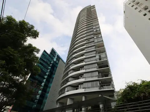 Av. Luis María Campos  70