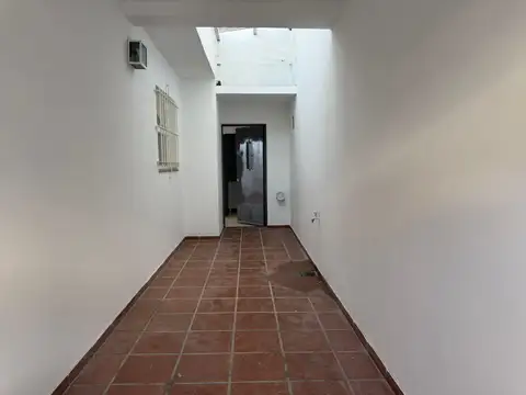 DEPARTAMENTOS 2 AMBIENTES CON ENTRADA INDEPENDIENTE- OLIVOS