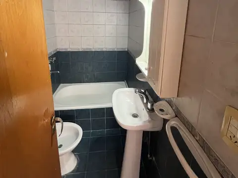 Departamento 2 amb con 2 amplios balcones