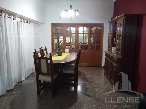 Casa en Venta en Ezpeleta Oeste, USD 89.000