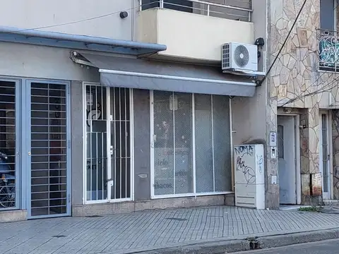 Ovidio Lagos 753