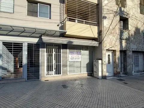 Ovidio Lagos 700
