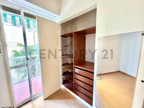 Departamento en Venta en Vicente Lopez Vias / Maipu, USD 169.000