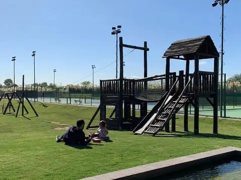 Terreno en Venta de 857,0 m2