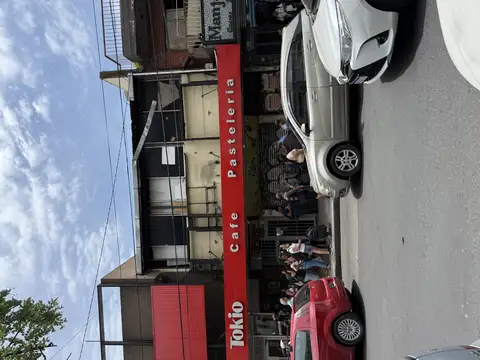 Local en Alquiler en Moron Sur, $ 10.000.000