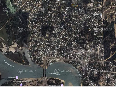 Terreno de 1879 m2 en Balneario del Tesoro