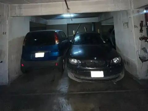 COCHERA FIJA CUBIERTA EN AV. SANTA FE AL 2300 - 11 M2 VIGILANCIA