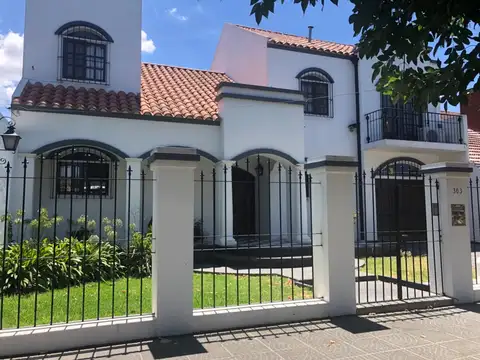 Casa en Venta de 3 dormitorios