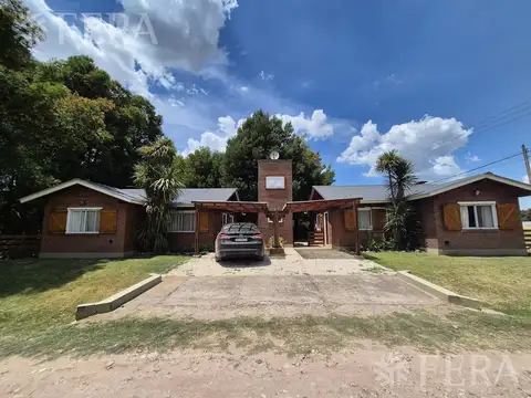 Venta complejo de cabañas con piscina en Chascomus
