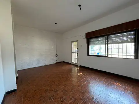 VENTA - Casa de 2 dormitorios   comodin. Bella Vista , Rosario.