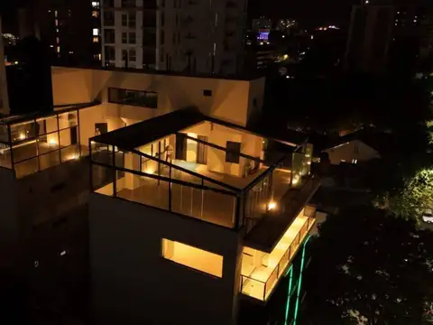 VENTA DE LOCAL EN TIGRE CENTRO EN PISO 8 ROOFTOP inversión vista al rio