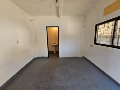 Terreno en Alquiler 25  mts Fondo