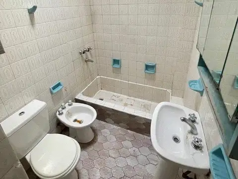 Depto Tipo Casa 4 ambientes con 1 baño
